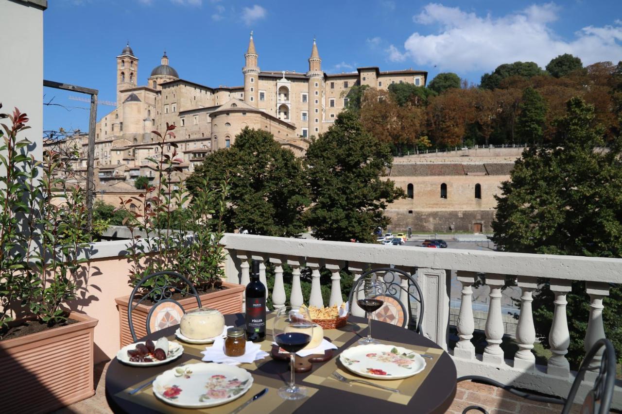 Balcone Sulle Meraviglie Urbino Buitenkant foto